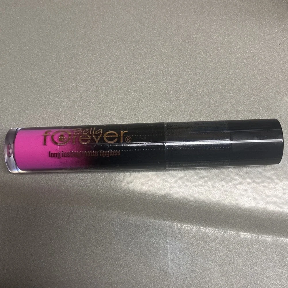NEW Bella Forever Matte Lip Gloss